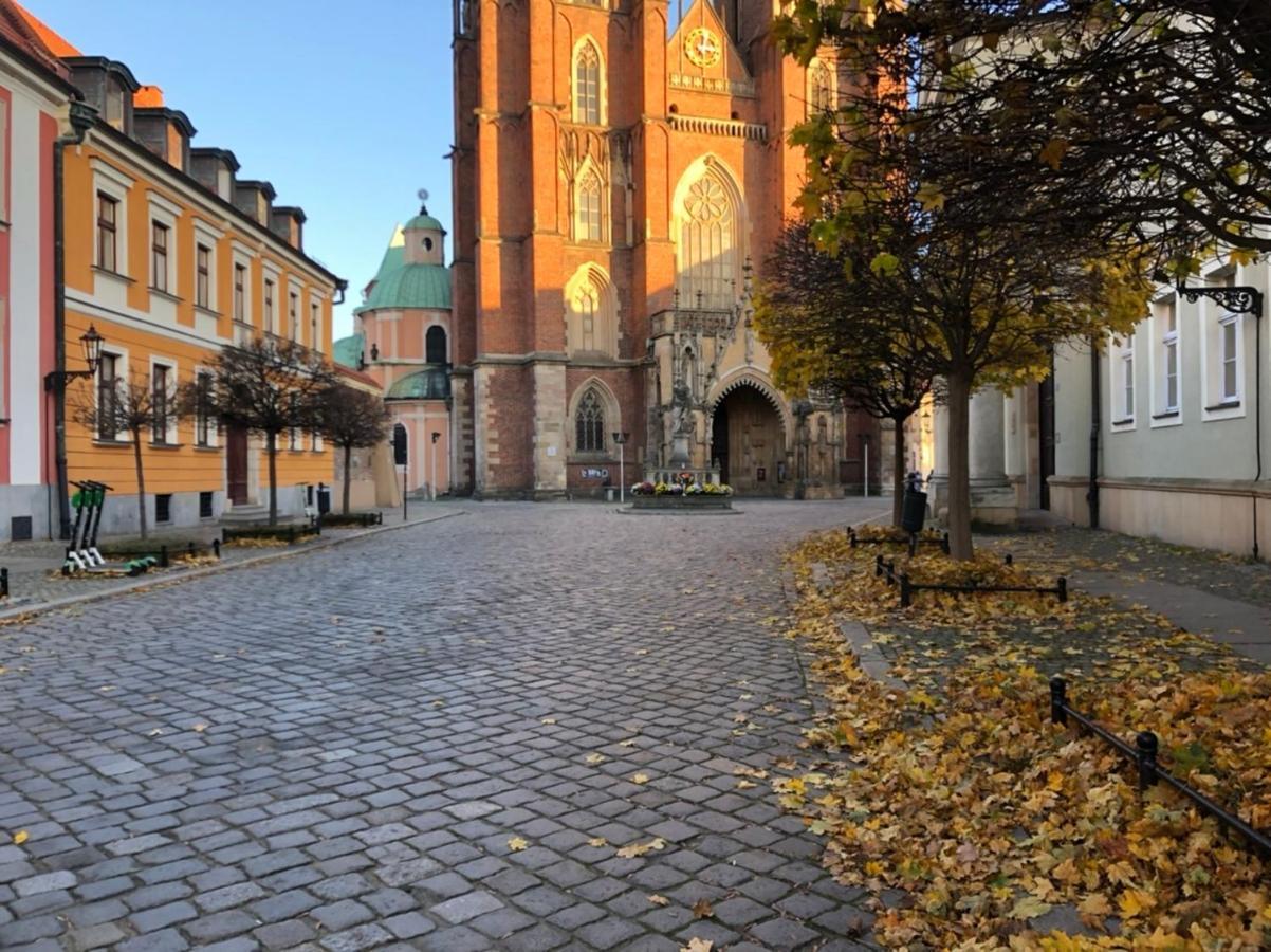 Louis & Elza Old Town Romantic Apartments - Wroclaw — Photos 2